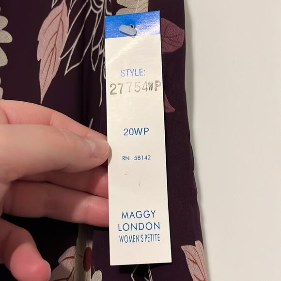 Maggy London Floral A-Line Silk Skirt, NWT - Picture 7 of 7